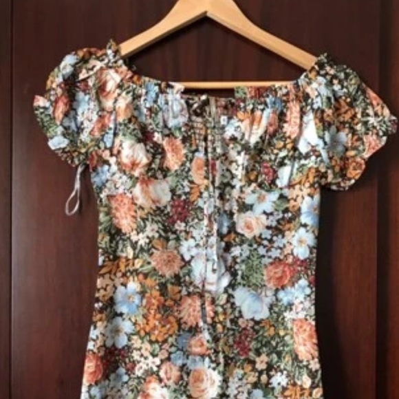 Mini floral smocked dress - Picture 3 of 3